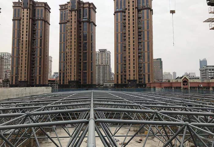 清镇螺栓球网架结构