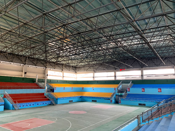 清镇体育馆网架